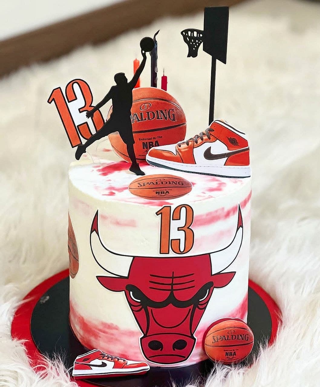 Chicago Bulls themed 13th birthday cake with edible prints